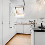 3 Bedroom Lovely In