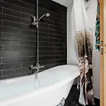 Casa vacanze 3 Bedroom Lovely In