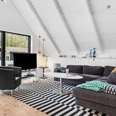 Σπίτι διακοπών 3 Bedroom Lovely In Spottrup