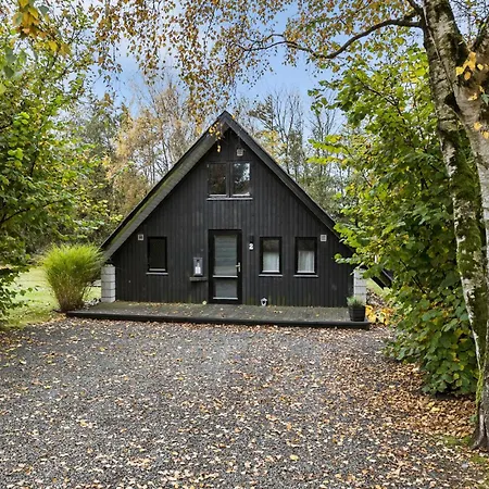 3 Bedroom Lovely In Σπίτι διακοπών Spottrup