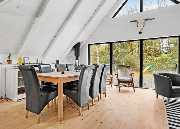 Holiday home 3 Bedroom Lovely In Spottrup